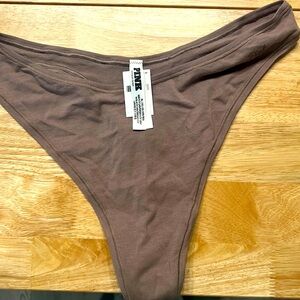 PINK High Leg thong Panty🤎NWT